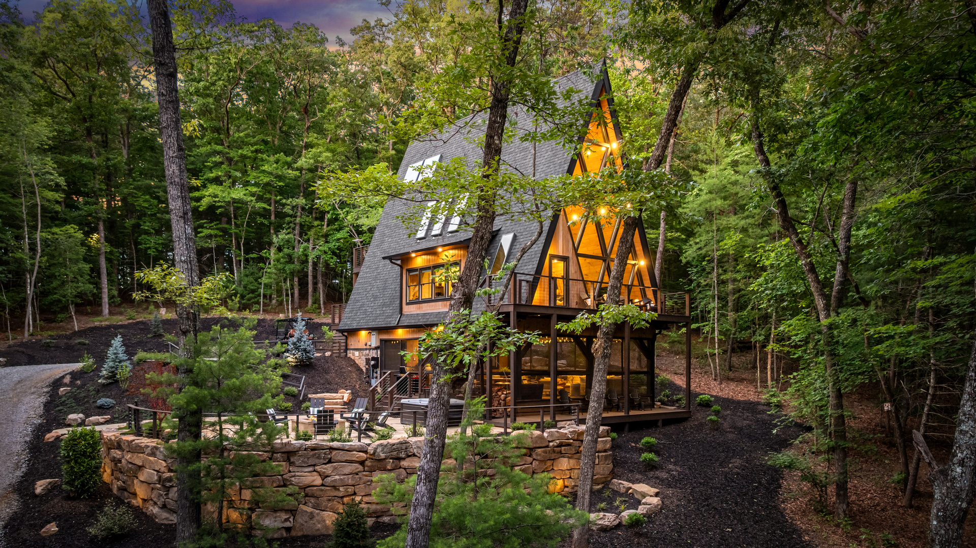 Both lodges set in the North Georgia forest